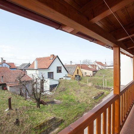 Hôtel Sklipek Vinarstvi Paul à Velké Bílovice Extérieur photo