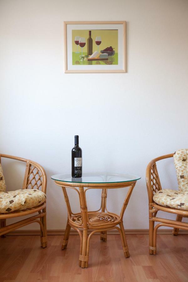 Hôtel Sklipek Vinarstvi Paul à Velké Bílovice Extérieur photo